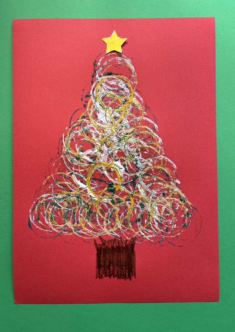 Χριστουγεννιάτικο δέντρο φτιαγμένο από πολύχρωμους κύκλους! 