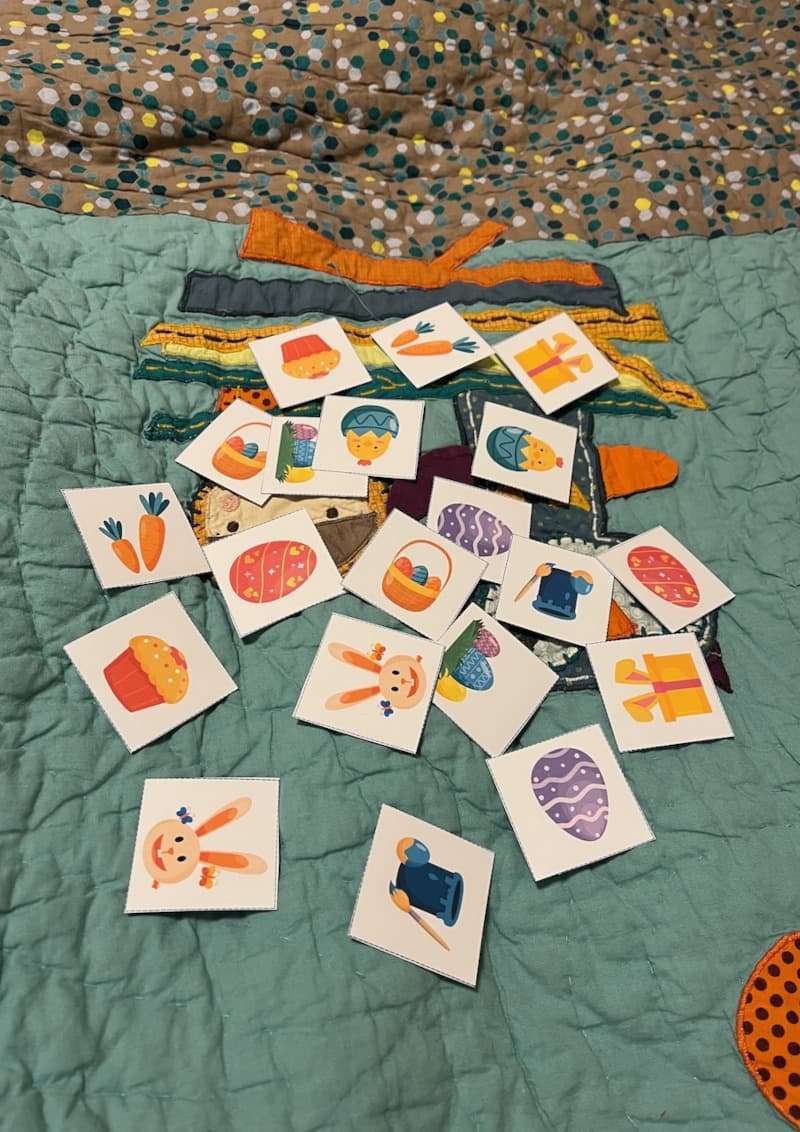 Easter matching game for preschool kids