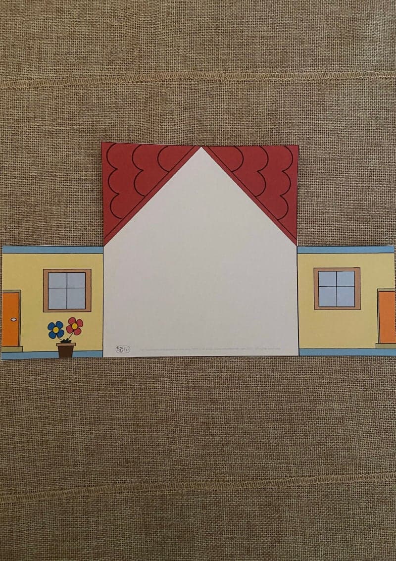 My family craft for preschoolers with free printable material.