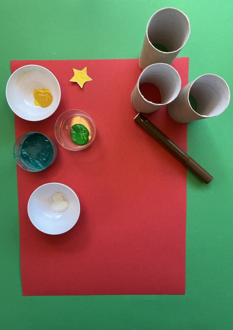 Χριστουγεννιάτικο δέντρο φτιαγμένο από πολύχρωμους κύκλους! 