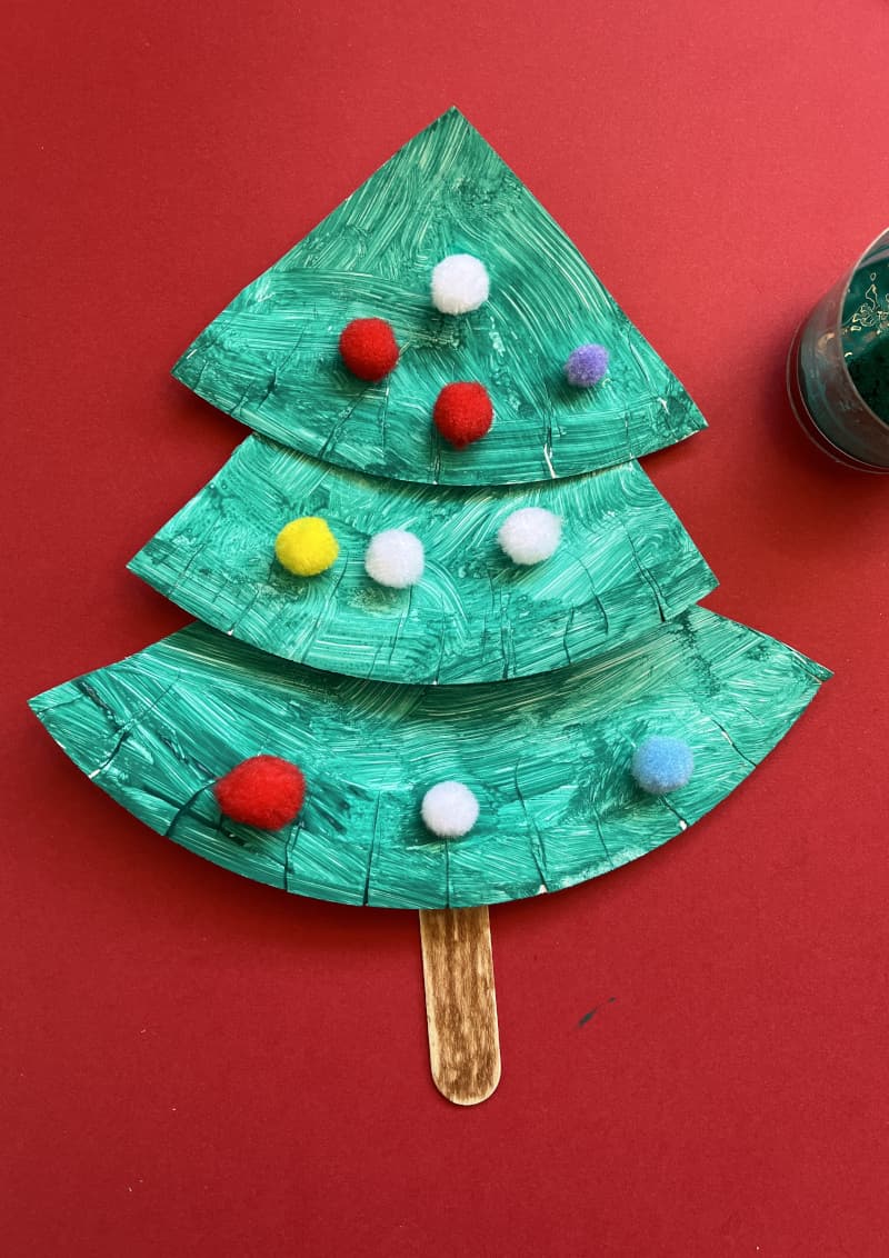 Paper Plate Christmas Tree