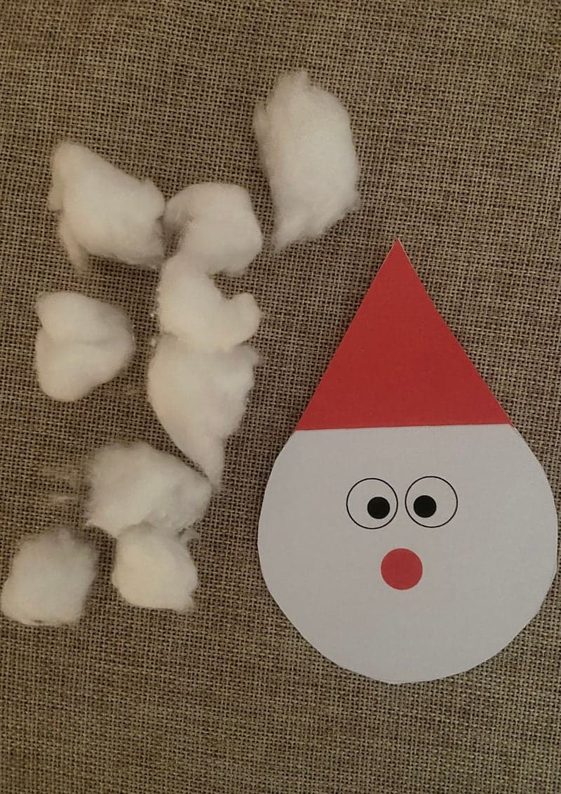 Free printable craft for kids for the holidays. Christmas and New Year's. Santa Claus with cotton.