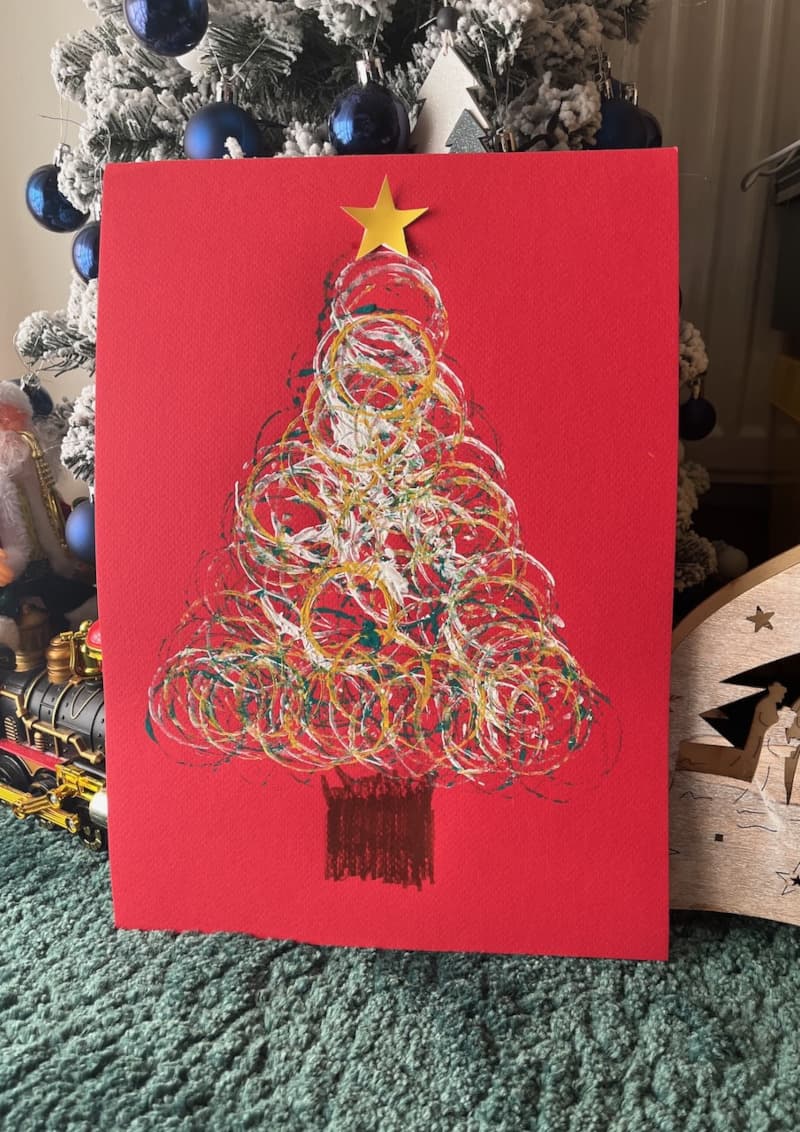 Χριστουγεννιάτικο δέντρο φτιαγμένο από πολύχρωμους κύκλους! 