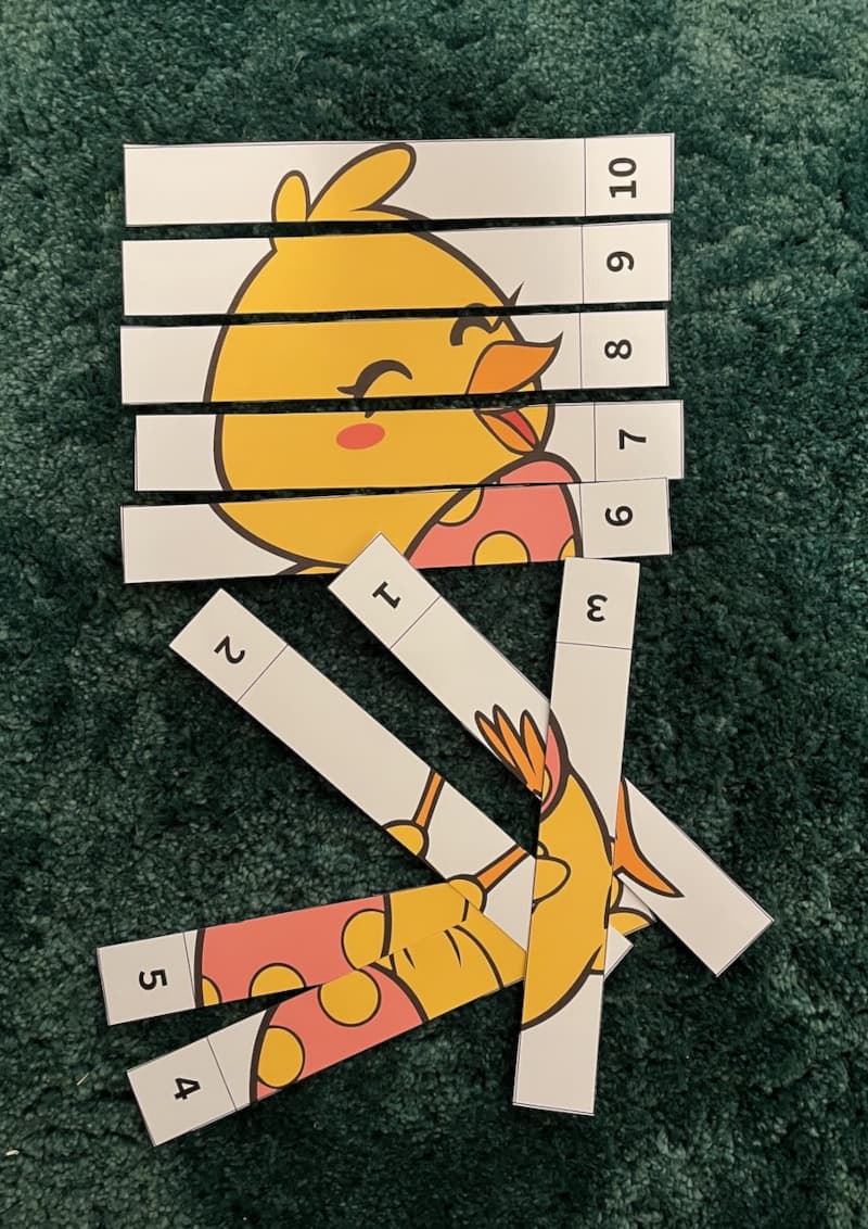 Easter chick - numbers 1-10. Colorful Easter number puzzle printable for preschool children learning numbers