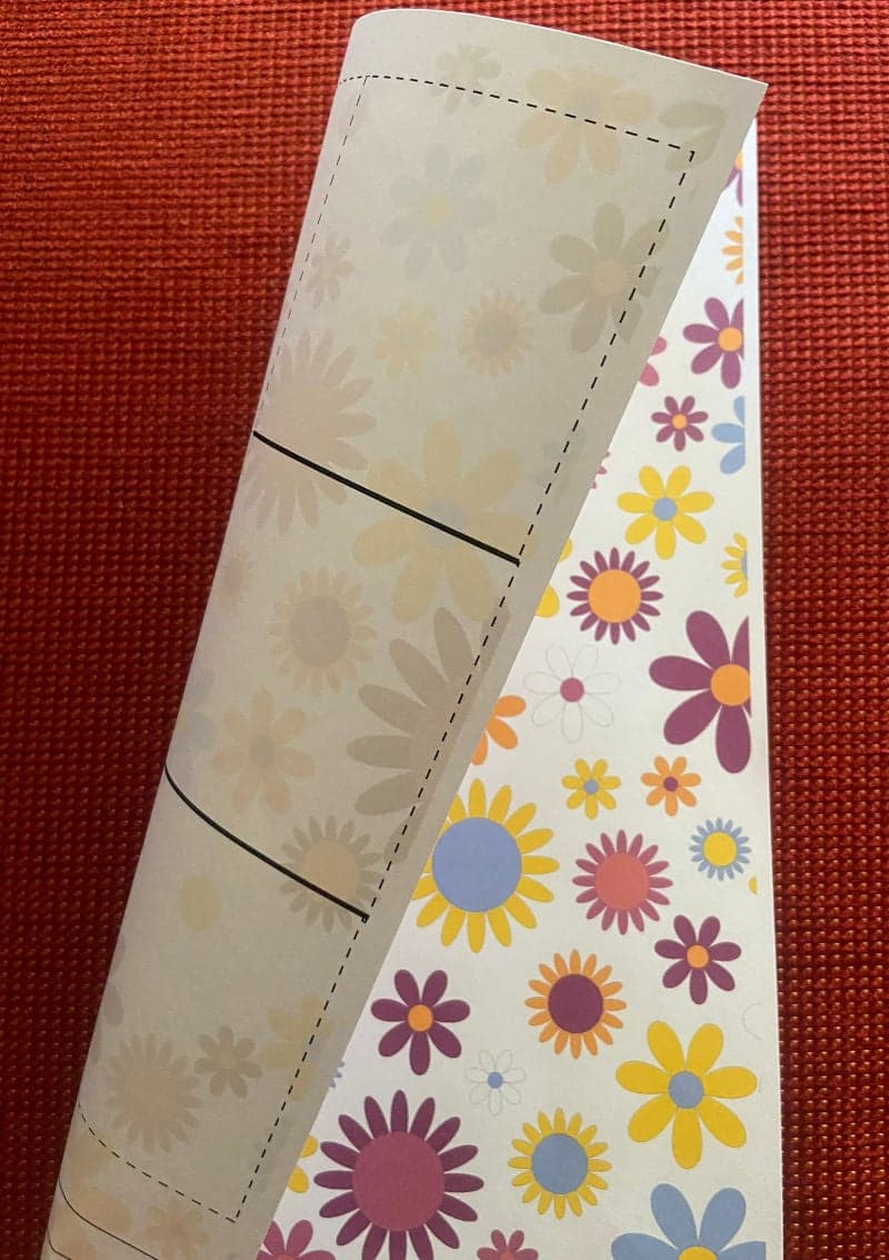 Basket for Easter eggs. Craft for Easter for kids with free printable material.