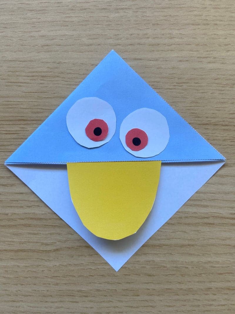 Monster bookmarks craft for preschoolers with free printable material. 