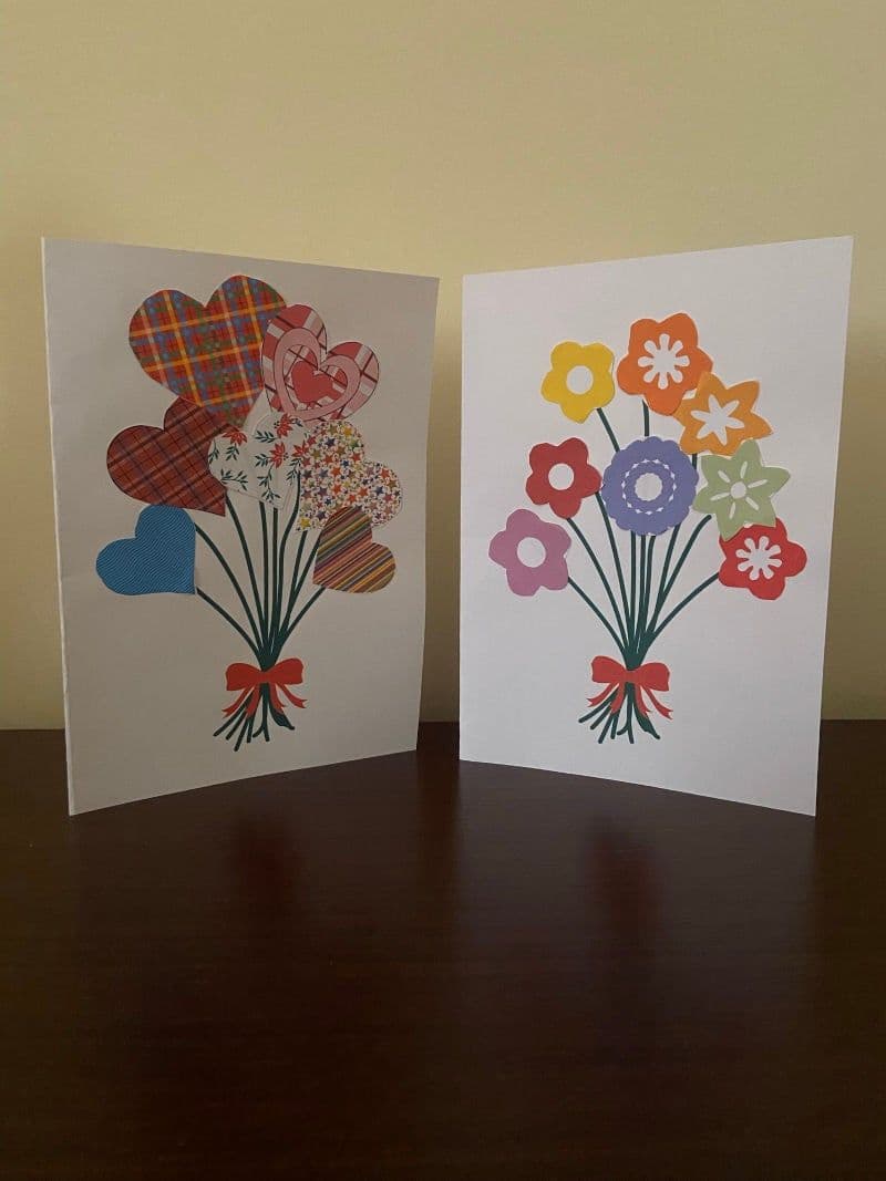 Mother's day flowers or hearts card craft for preschoolers with free printable material.
