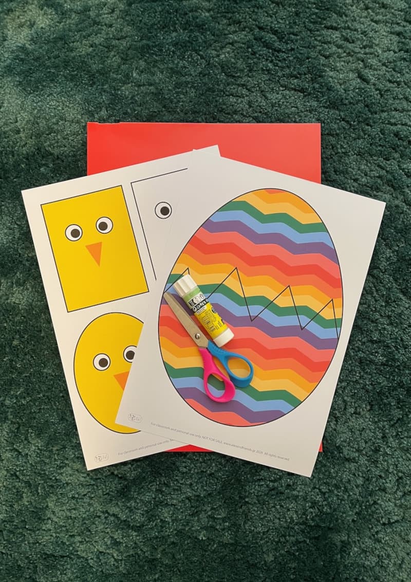 Easter craft for kids with a cracked egg and chick